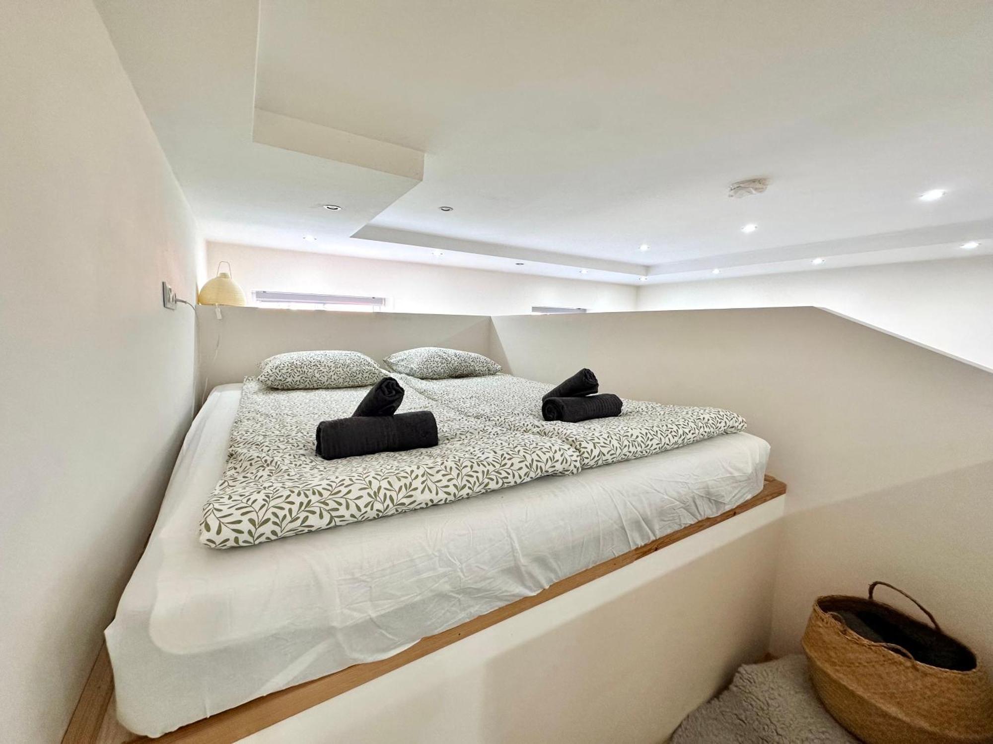 Apartment Center Cozy Gozsdu With 4ppl *